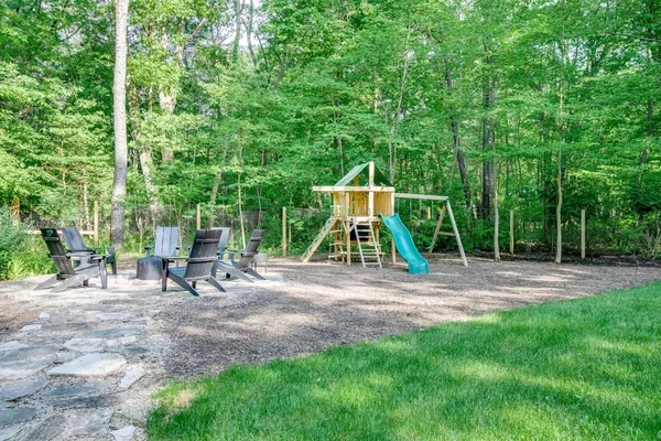 $799,000 | 6010 Migiel Lane, Sawyer, MI 49125