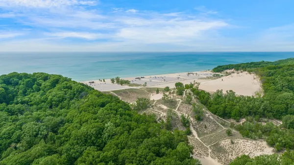 $799,000 | 6010 Migiel Lane, Sawyer, MI 49125