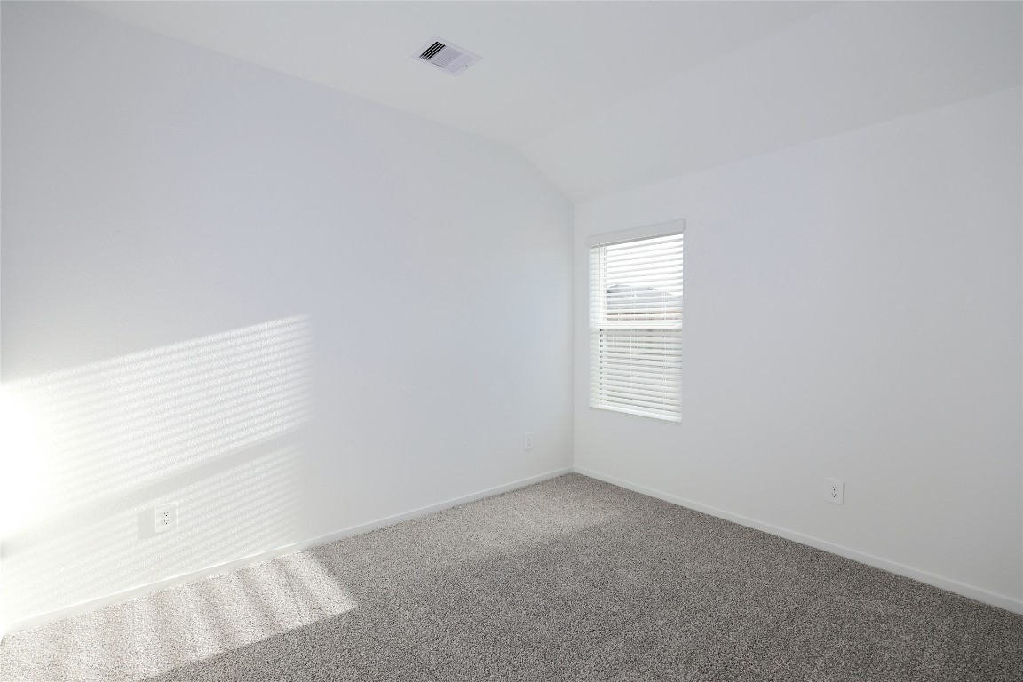 27727 Oasis Rdg Drive Katy, TX 77493 - Photo 13 of 21 Second bedroom