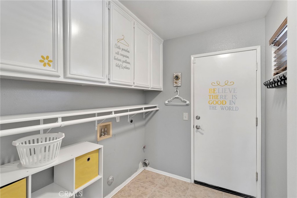 12971 Lompoc Road Apple Valley, CA 92308 - Photo 16 of 44