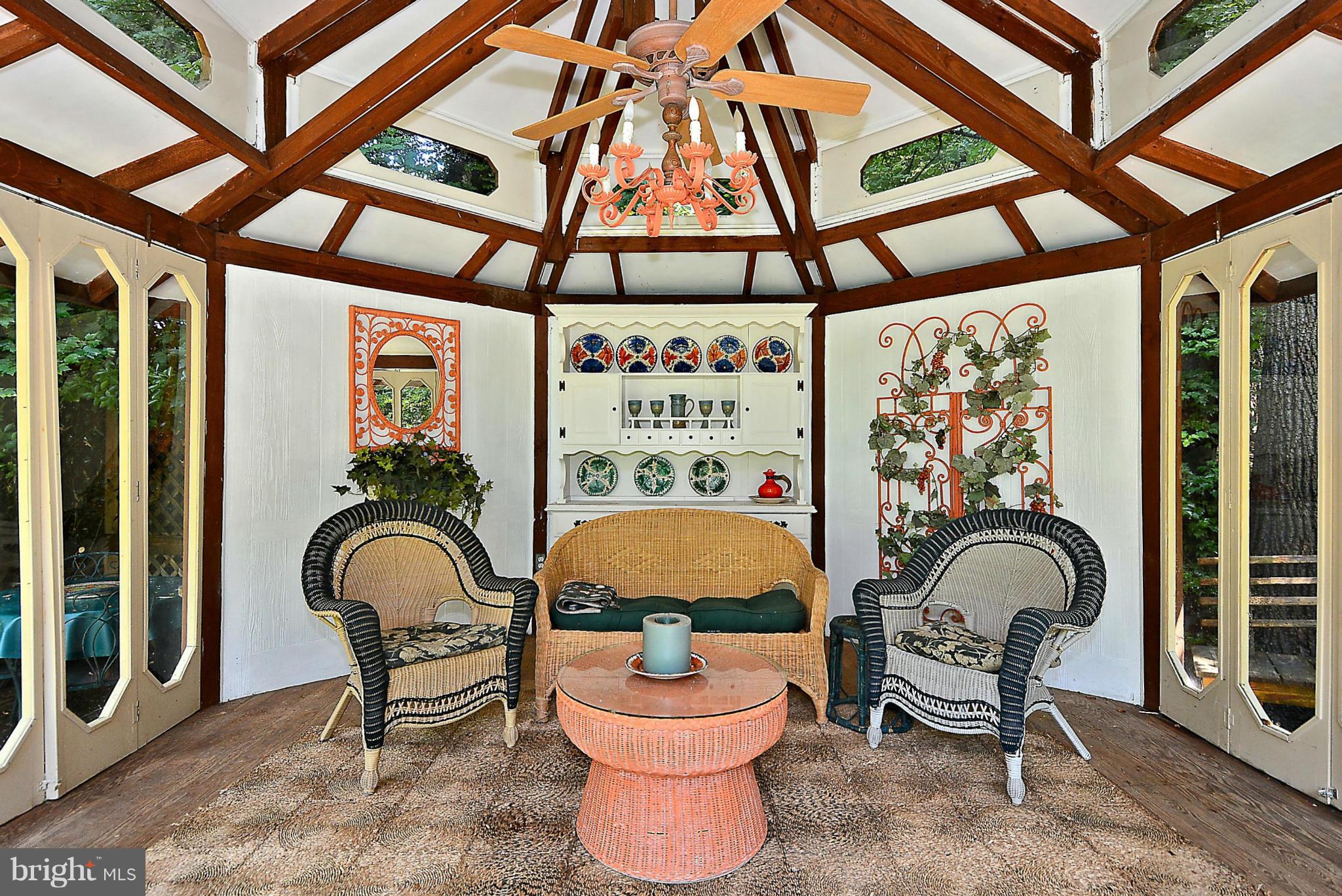 1913 Windsor Road Alexandria, VA 22307 - Photo 26 of 30 Gazebo