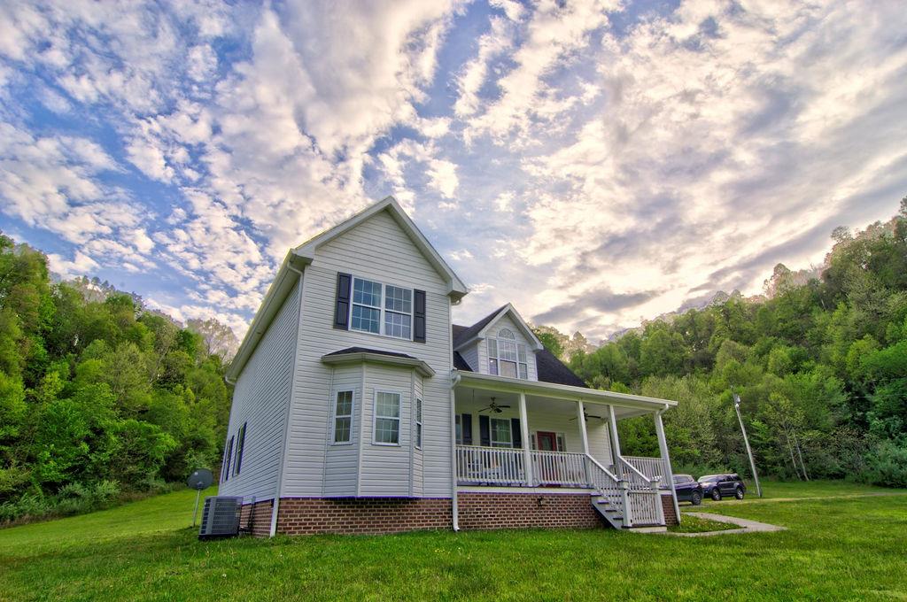 15502 Frog Pond Road Coeburn, VA 24230 - Photo 1 of 1 Gallery Image 1