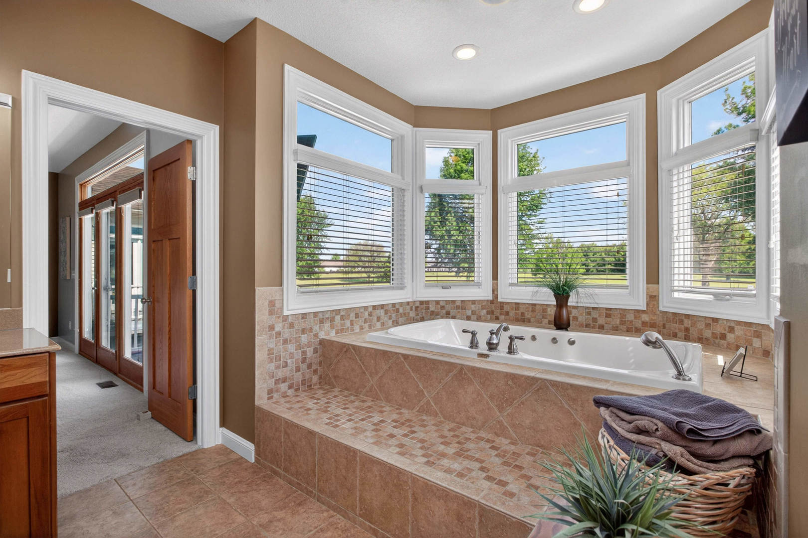 920 Rustic View Court Eldridge, IA 52748 - Photo 41 of 63