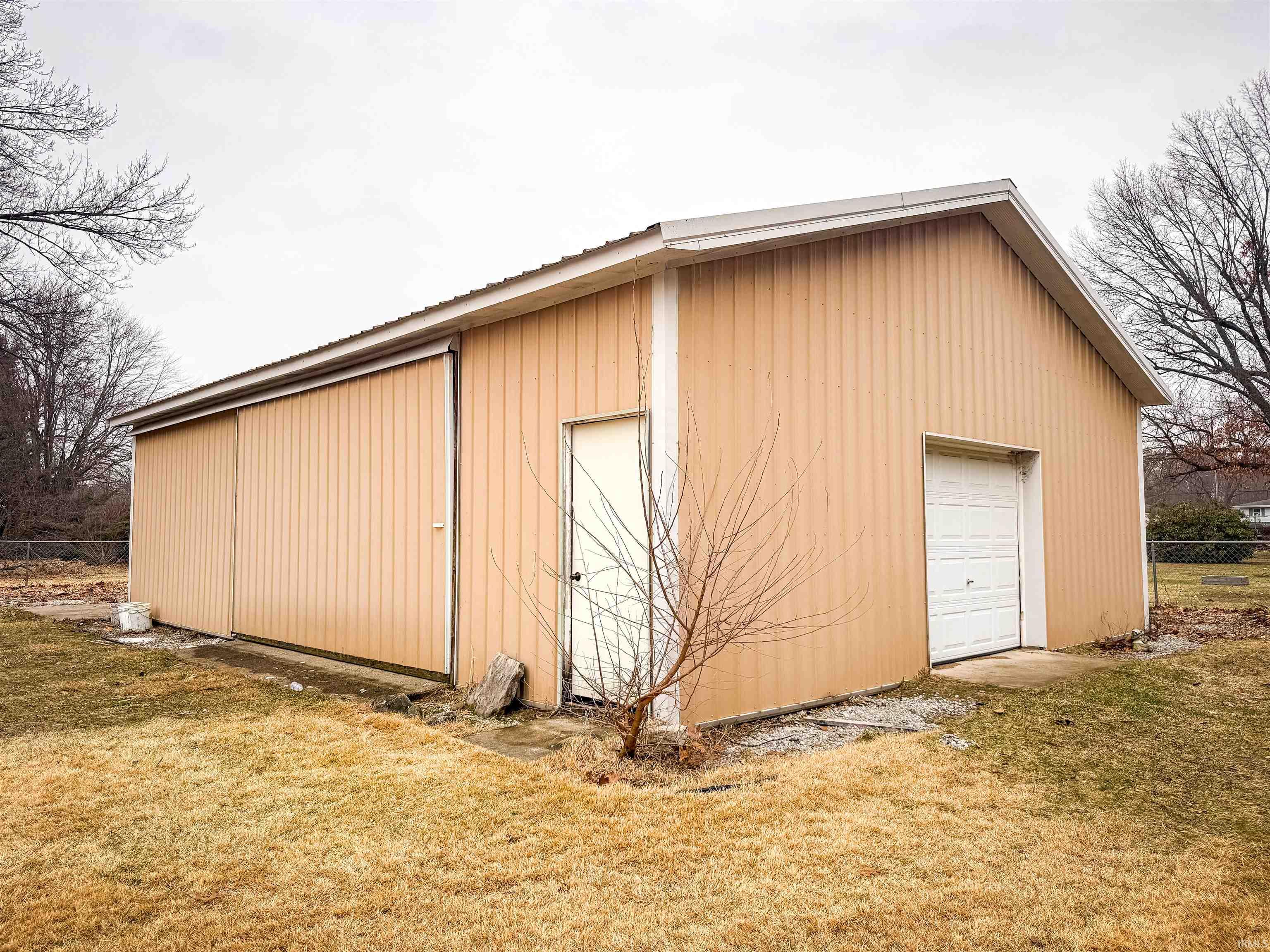 58300 Pear Road South Bend, IN 46619 - Photo 33 of 36 Gallery Image 33