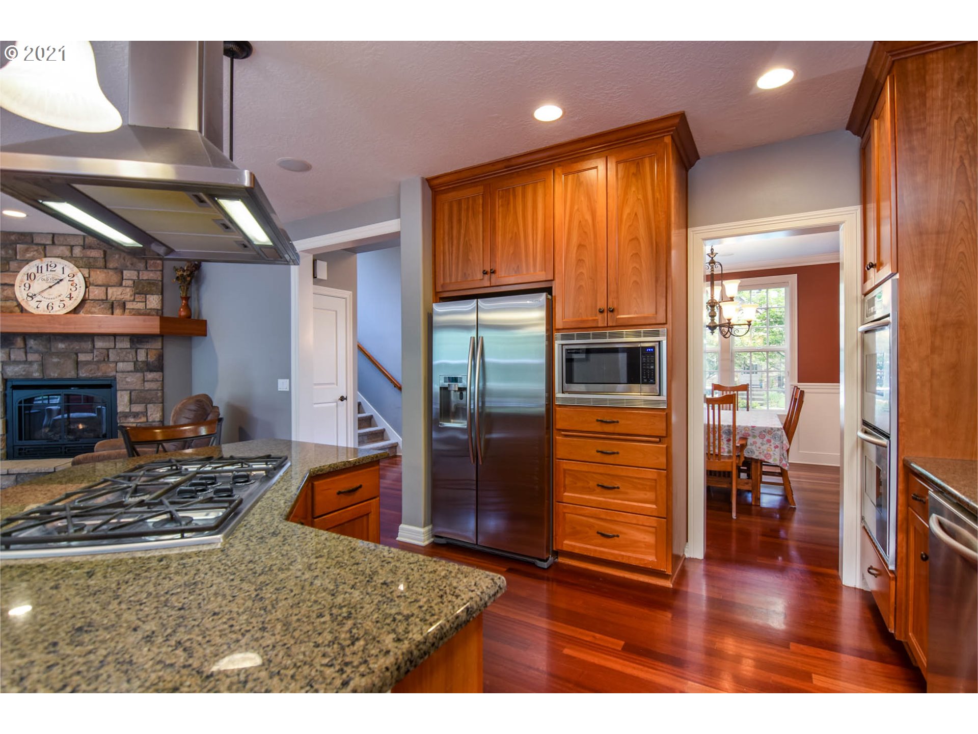 1127 Cedar Ridge Drive Eugene, OR 97401 - Photo 12 of 32 Gallery Image 12