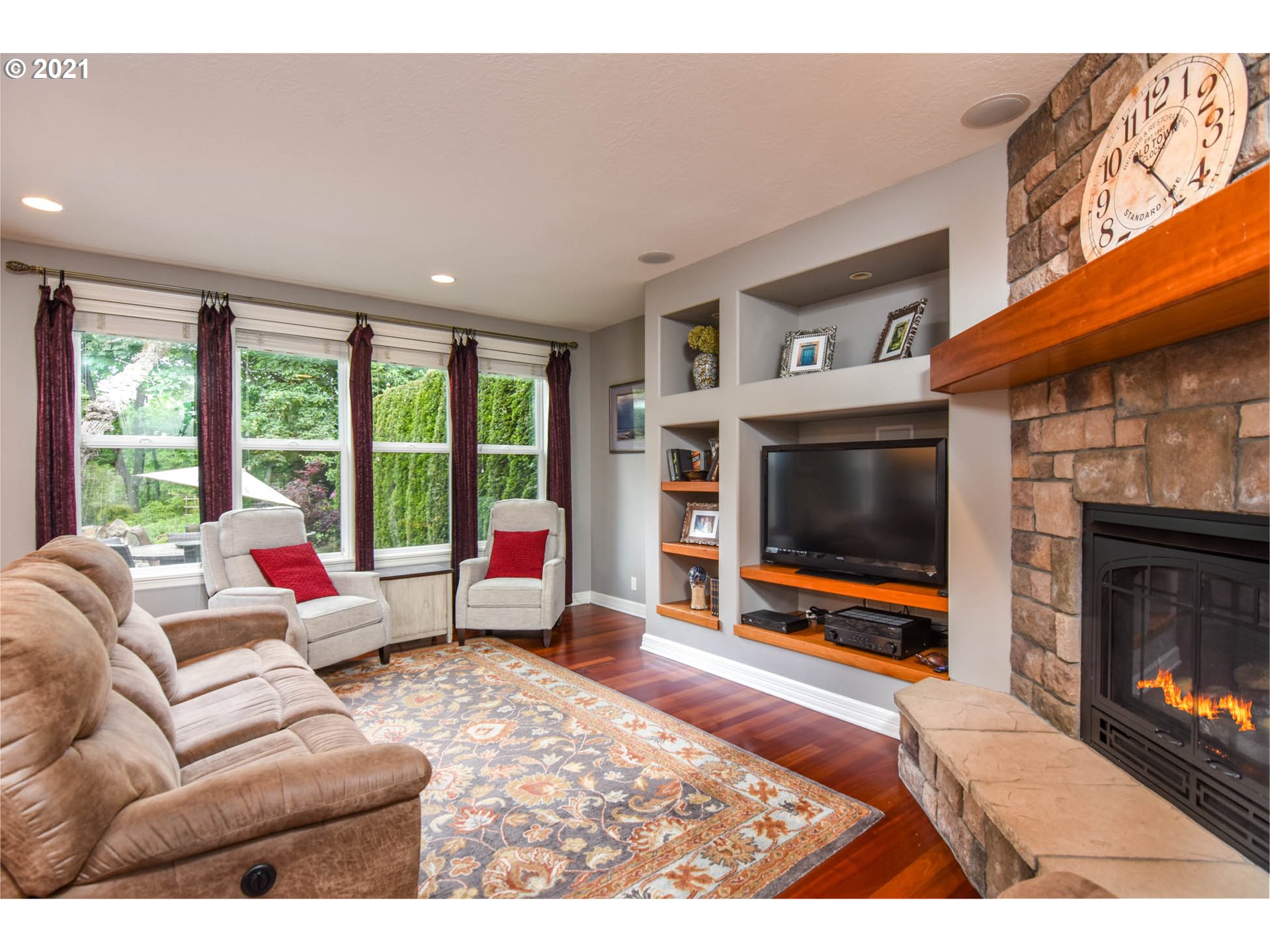 1127 Cedar Ridge Drive Eugene, OR 97401 - Photo 14 of 32 Gallery Image 14