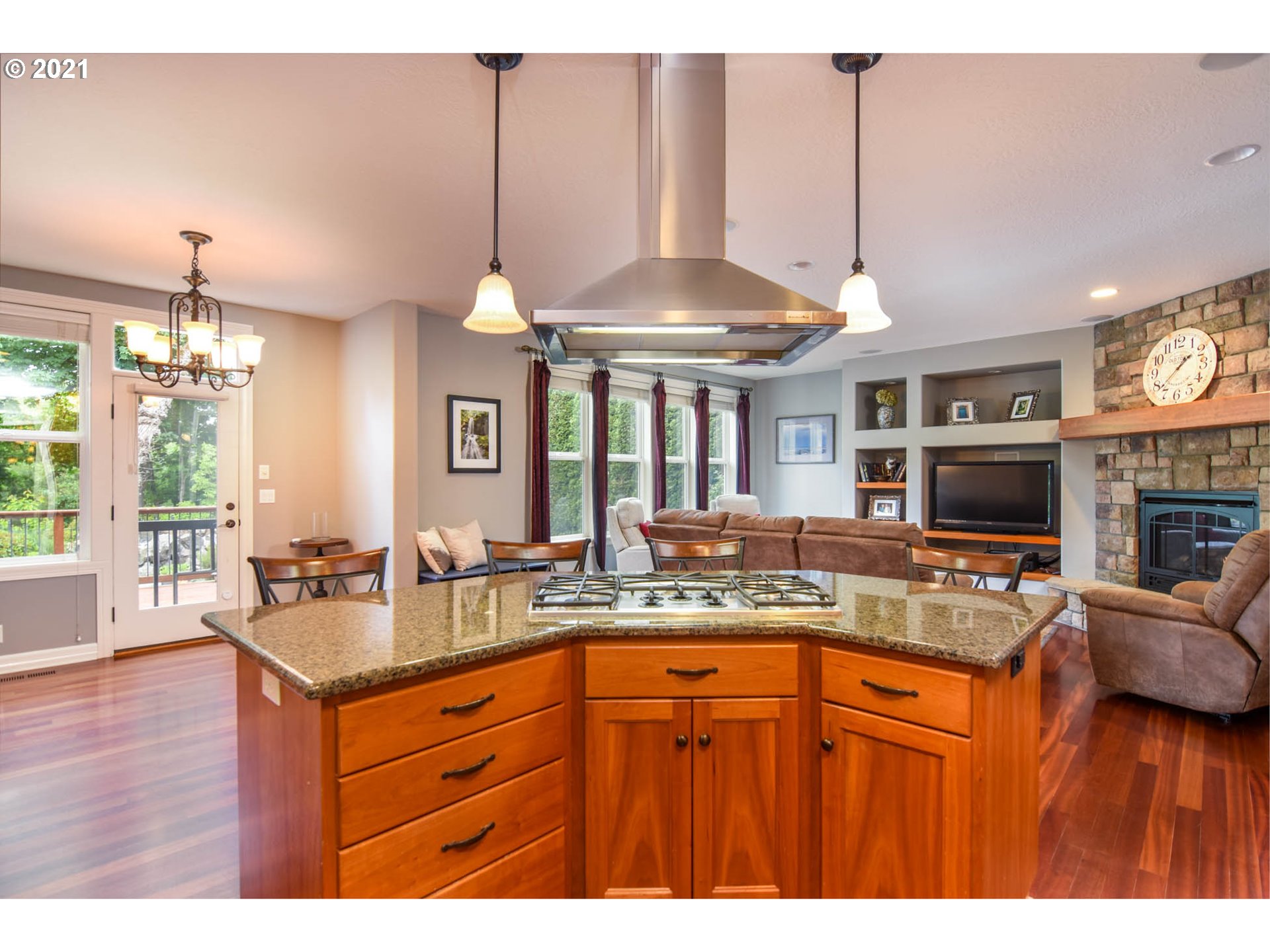 1127 Cedar Ridge Drive Eugene, OR 97401 - Photo 15 of 32 Gallery Image 15