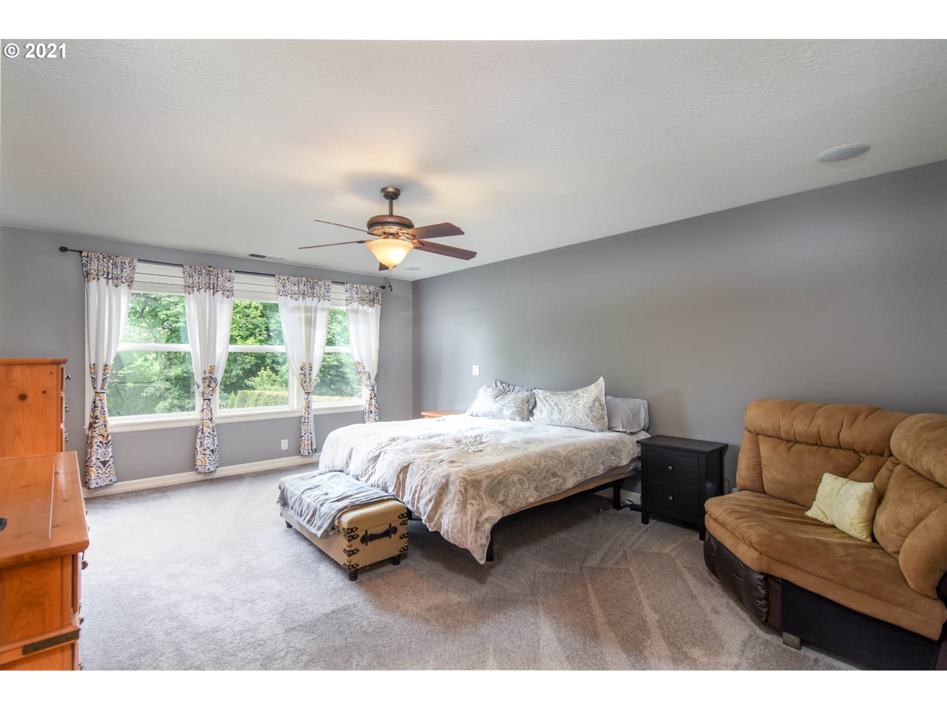 1127 Cedar Ridge Drive Eugene, OR 97401 - Photo 16 of 32 Gallery Image 16