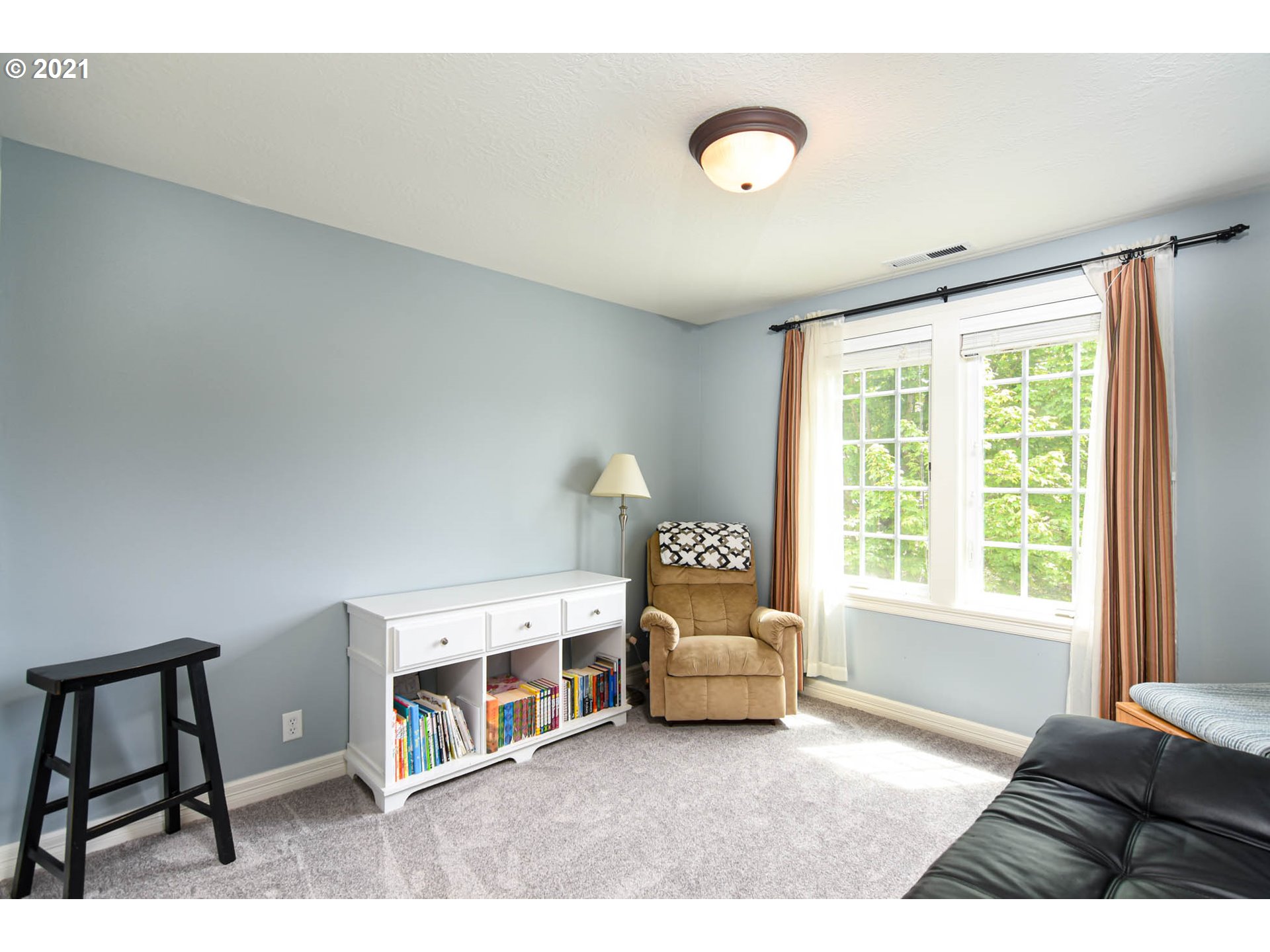 1127 Cedar Ridge Drive Eugene, OR 97401 - Photo 20 of 32 Gallery Image 20