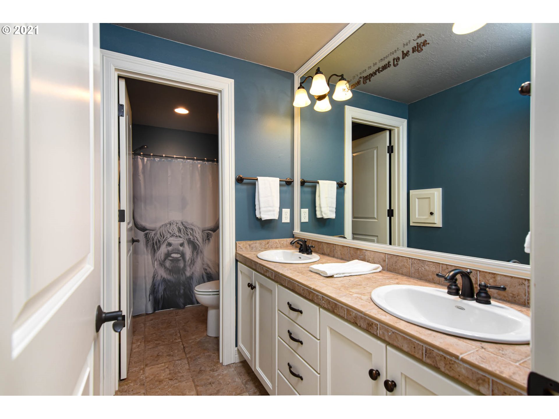 1127 Cedar Ridge Drive Eugene, OR 97401 - Photo 25 of 32 Gallery Image 25