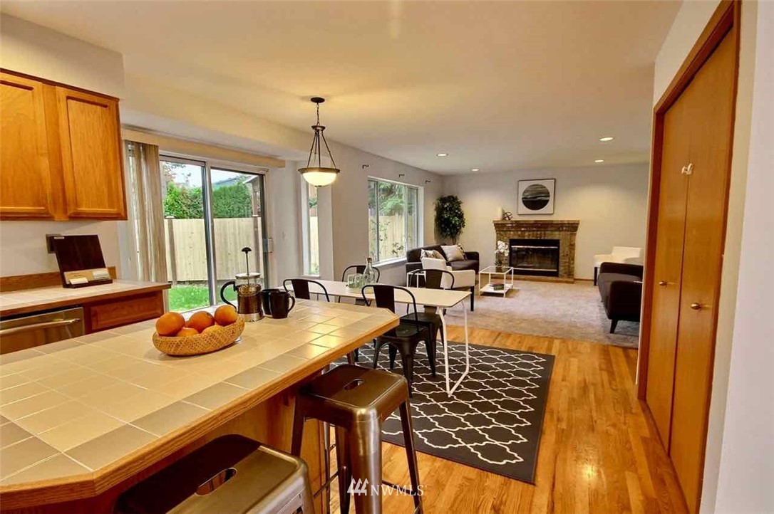 17840 112th Avenue Southeast Renton, WA 98055 - Photo 8 of 25
