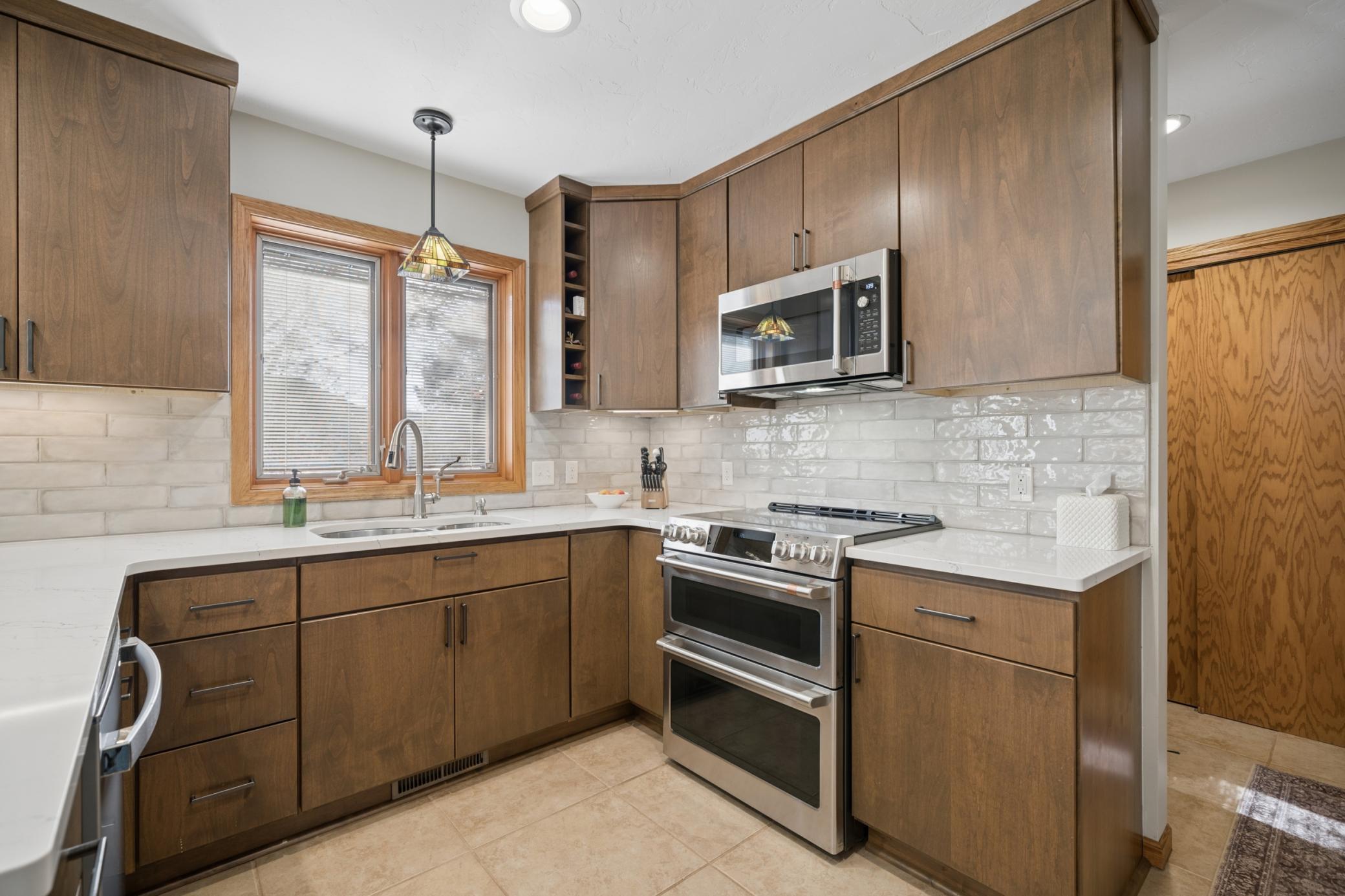 2803 6th Avenue Southwest Austin, MN 55912 - Photo 13 of 37