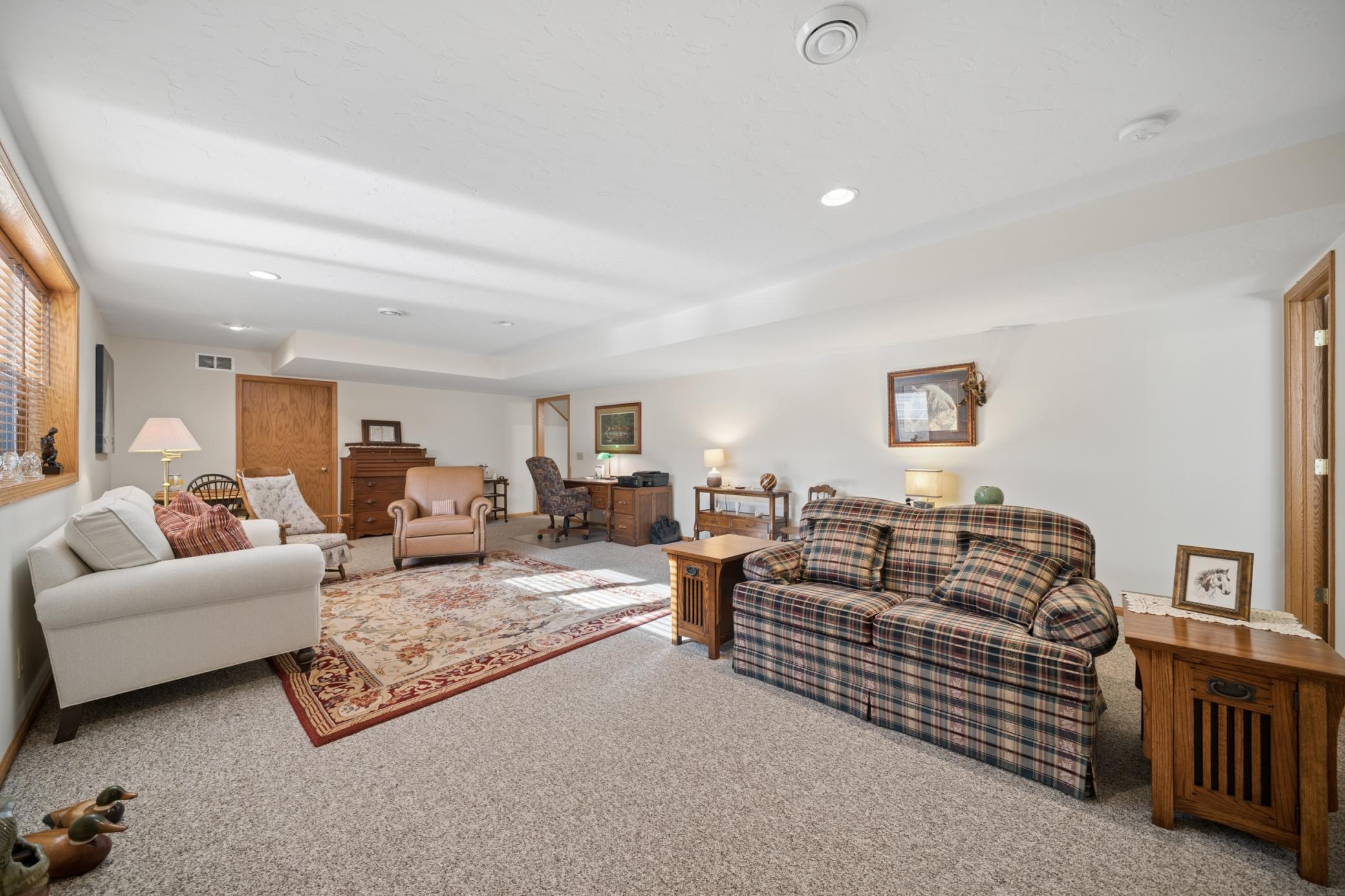 2803 6th Avenue Southwest Austin, MN 55912 - Photo 24 of 37