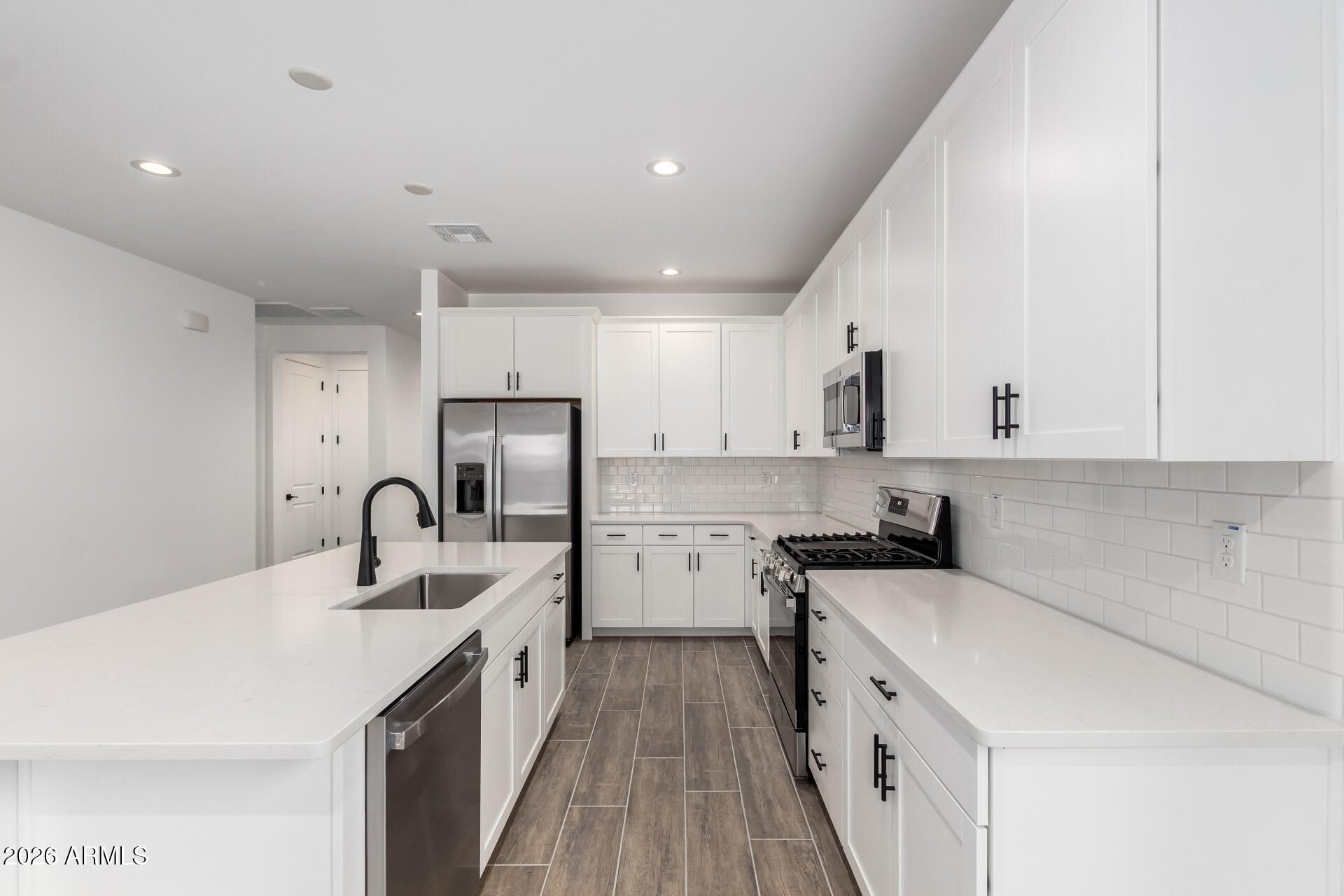 8022 West Granada Road Phoenix, AZ 85035 - Photo 5 of 35 11 Granada