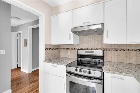 $369,000 | 160 Waterman Street, Unit 5, Providence, RI 02906