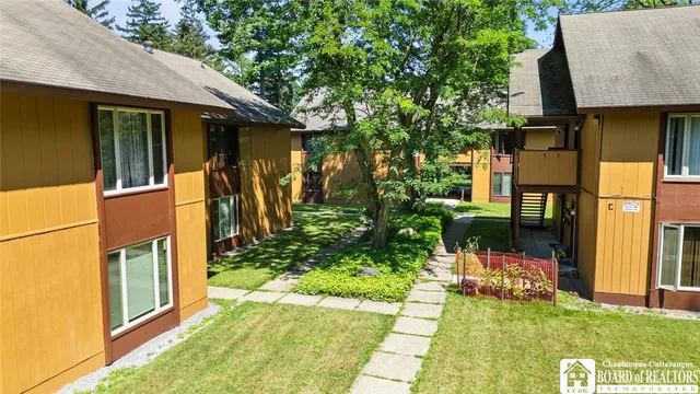 $850,000 | 346-350 Central Avenue, Pomfret, NY 14063