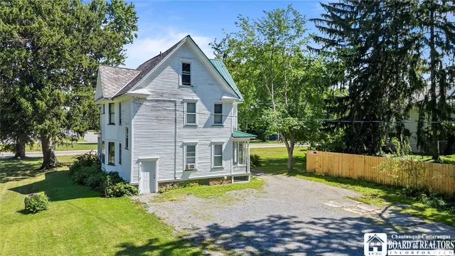 $850,000 | 346-350 Central Avenue, Pomfret, NY 14063