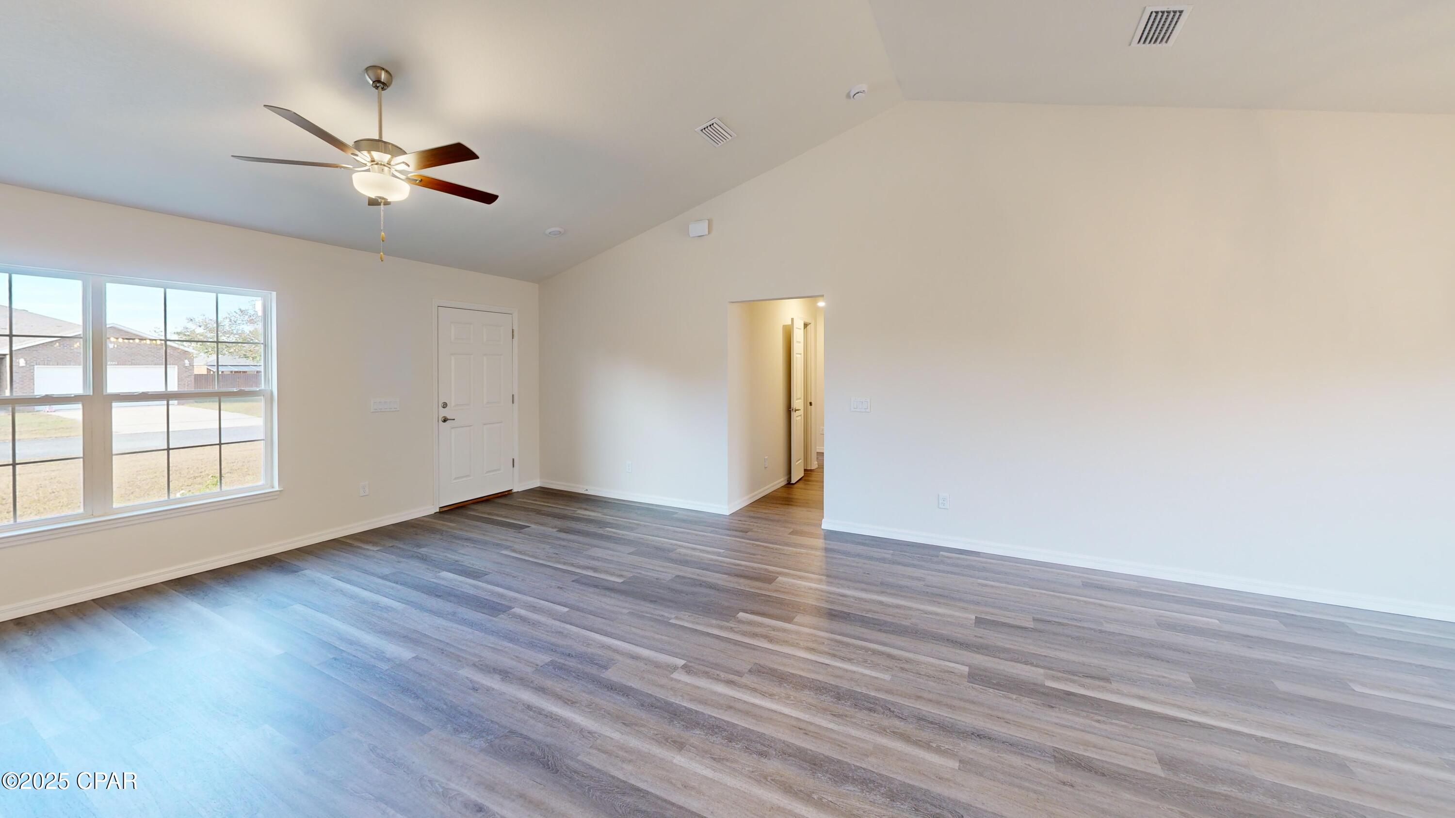 2221 Chase Street Chipley, FL 32428 - Photo 15 of 17