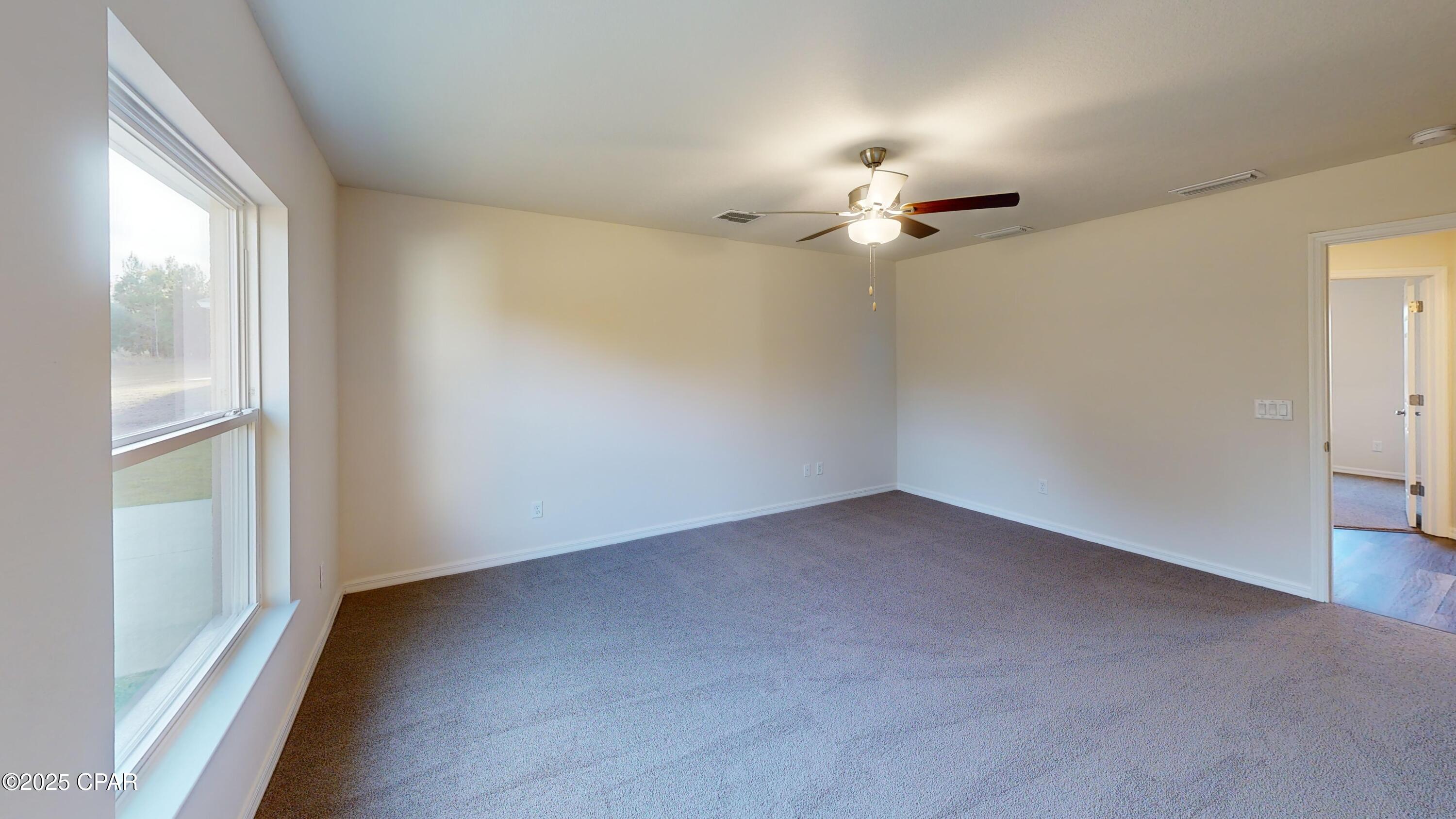 2221 Chase Street Chipley, FL 32428 - Photo 5 of 17