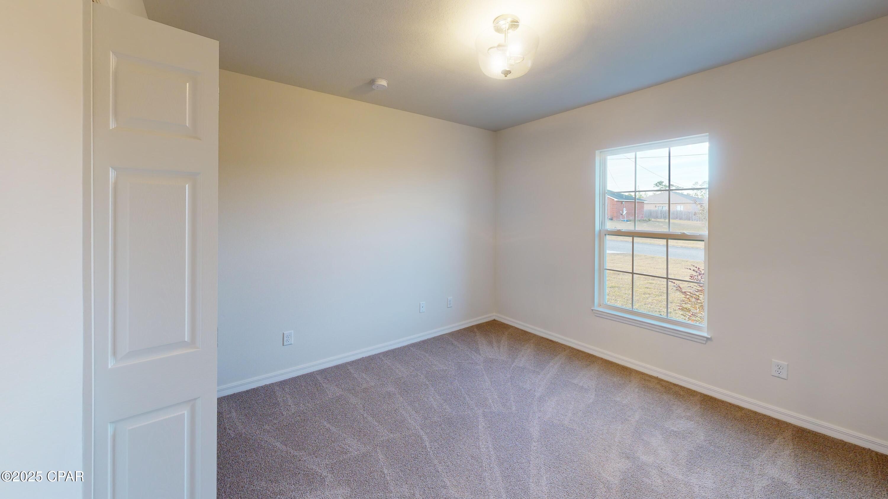 2221 Chase Street Chipley, FL 32428 - Photo 9 of 17