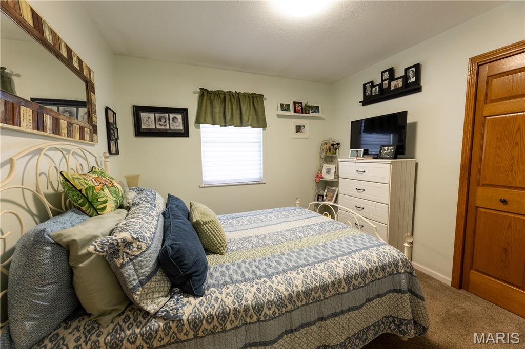 701 East Dent Street Salem, MO 65560 - Photo 12 of 36