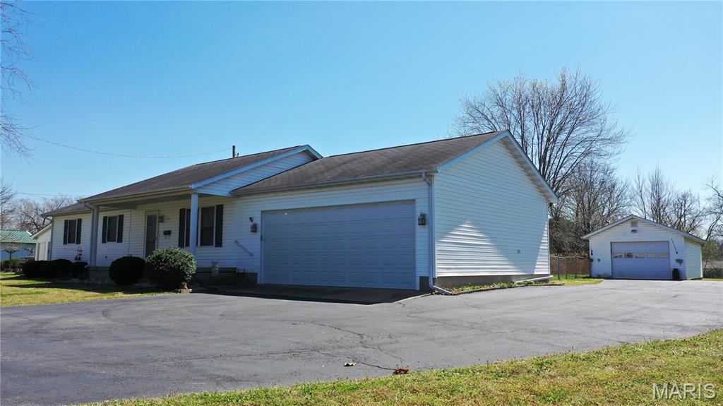 701 East Dent Street Salem, MO 65560 - Photo 23 of 32