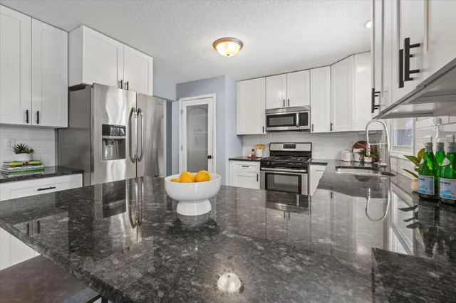 $424,900 | 7698 Orchid Lane North, Maple Grove, MN 55311