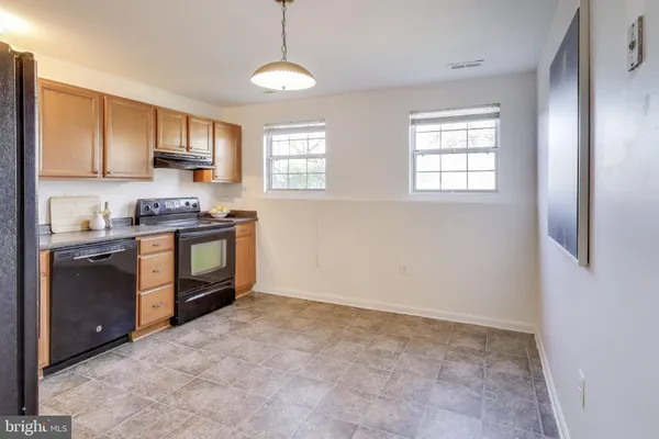 $2,545 | 1404 Pacific Avenue, Capitol Heights, MD 20743