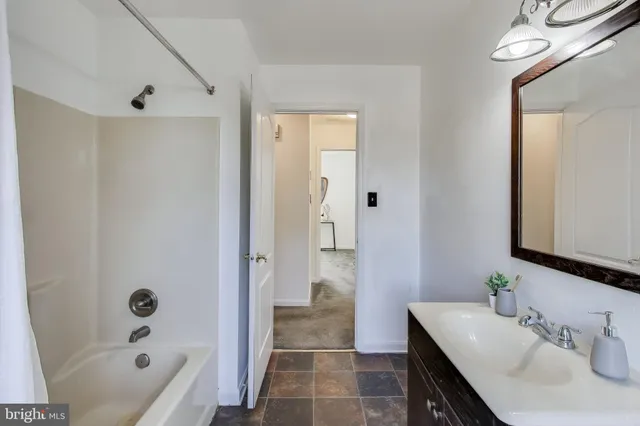 $2,565 | 1404 Pacific Avenue, Capitol Heights, MD 20743