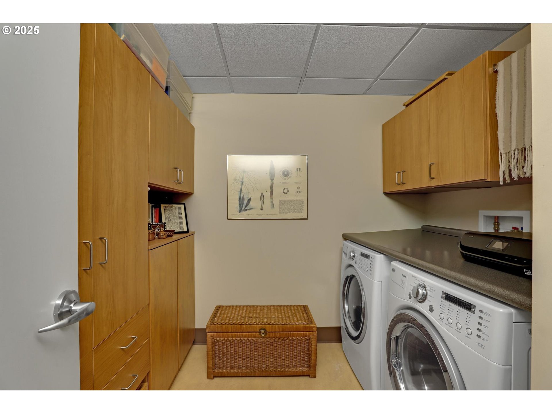 2351 Northwest Westover Road, Unit 803 Portland, OR 97210 - Photo 25 of 30 Gallery Image 25