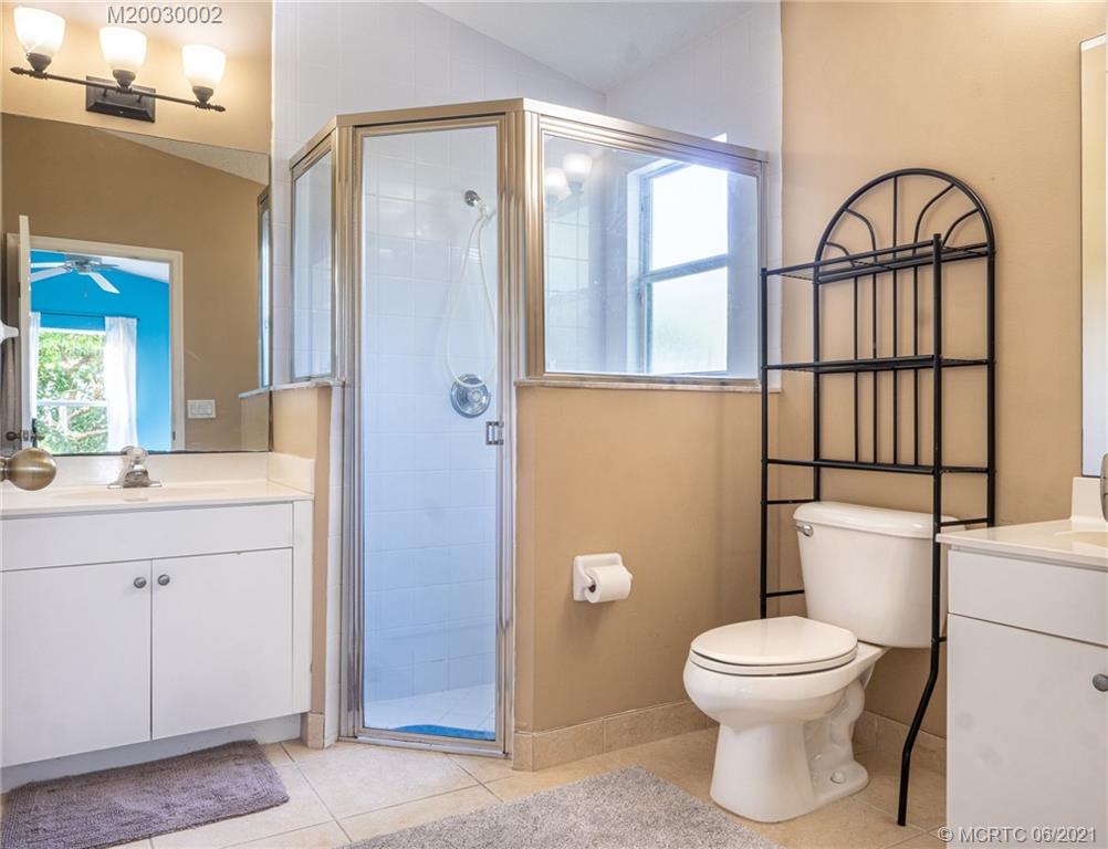 2552 Southwest Riviera Road Stuart, FL 34997 - Photo 17 of 25 Gallery Image 17