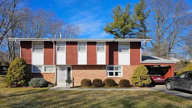 $429,000 | 7 Timberly Drive, Goshen, NY 10924