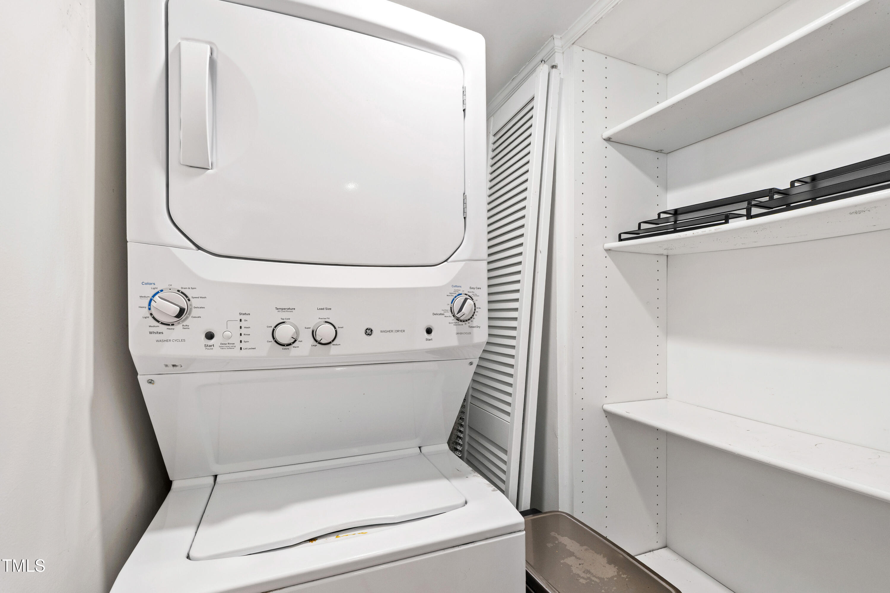 409 Smith Avenue, Unit 102 Chapel Hill, NC 27516 - Photo 25 of 35 a close up view of washer and dryer