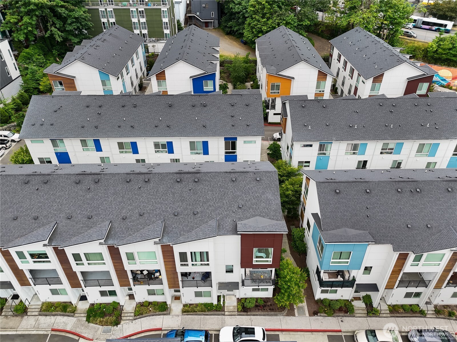 8545 22nd Place Northeast Seattle, WA 98115 - Photo 34 of 38