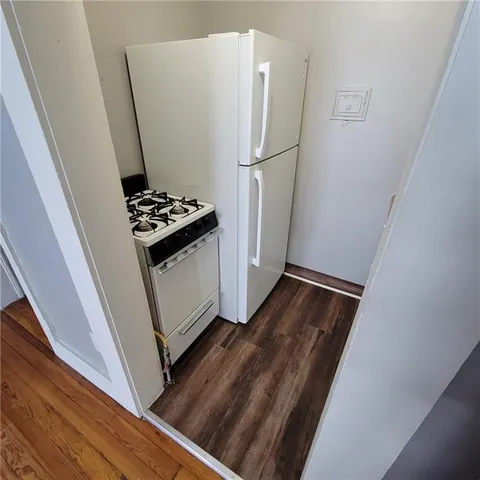 $375,000 | 3826 Warwick Boulevard, Kansas City, MO 64111