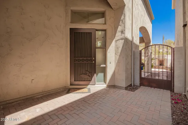 $649,990 | 8149 North 13th Place, Phoenix, AZ 85020