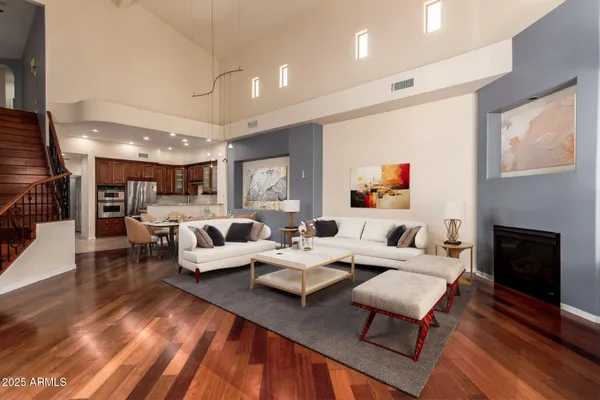 $649,990 | 8149 North 13th Place, Phoenix, AZ 85020