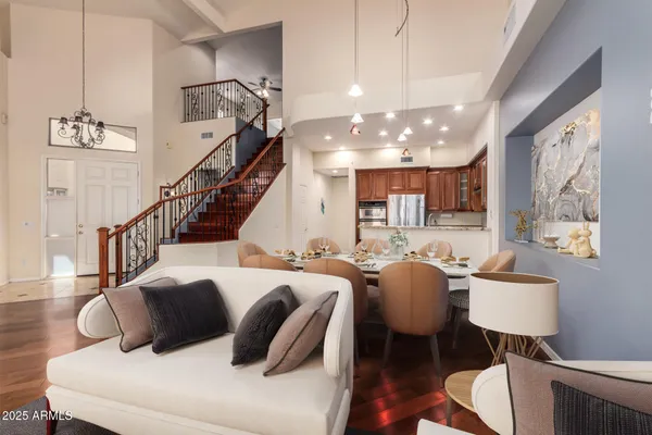 $649,990 | 8149 North 13th Place, Phoenix, AZ 85020