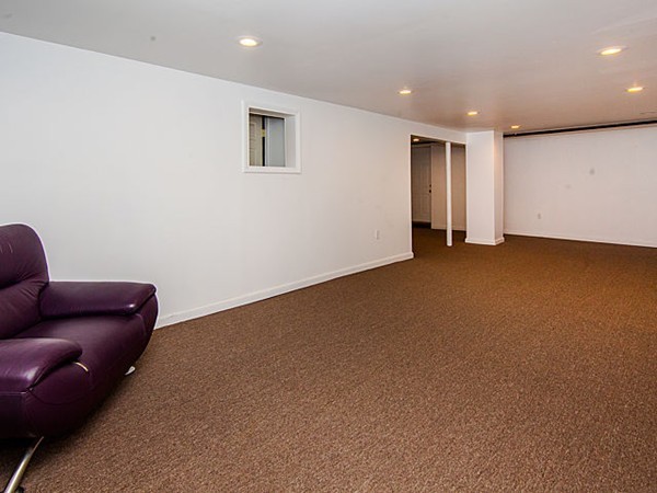 30 Hillcrest Road Waltham, MA 02451 - Photo 28 of 30 Gallery Image 28