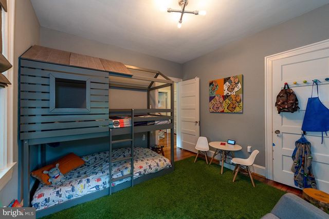 $1,260,000 | 9525 Linden Avenue, Bethesda, MD 20814