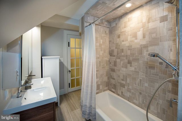 $1,260,000 | 9525 Linden Avenue, Bethesda, MD 20814