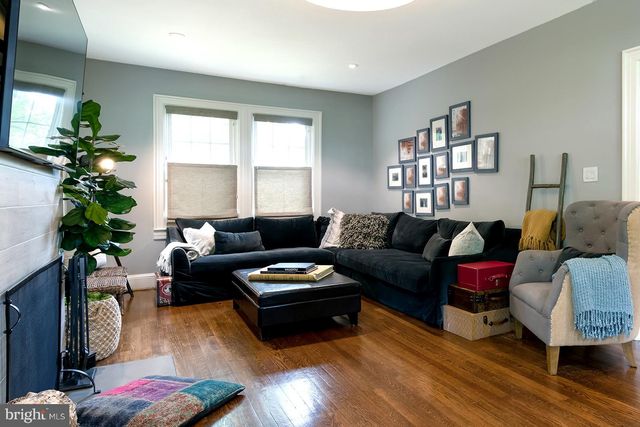 $1,260,000 | 9525 Linden Avenue, Bethesda, MD 20814