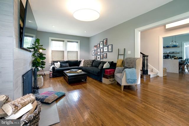 $1,260,000 | 9525 Linden Avenue, Bethesda, MD 20814