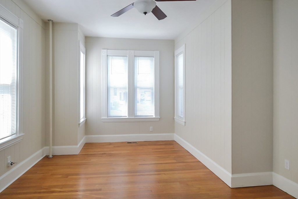 76 Brown Street, Unit 2 Waltham, MA 02453 - Photo 3 of 7