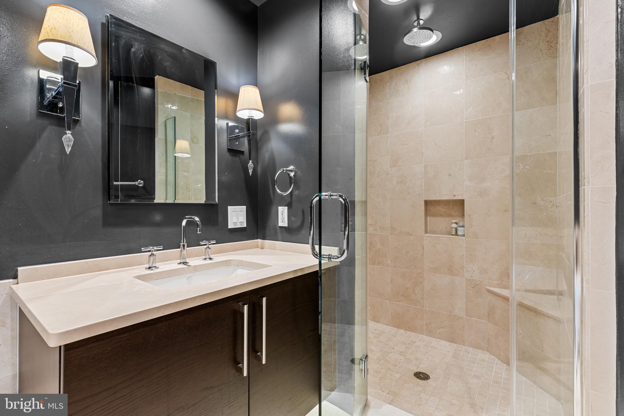 801 Key Highway, Unit 253 Baltimore, MD 21230 - Photo 22 of 38