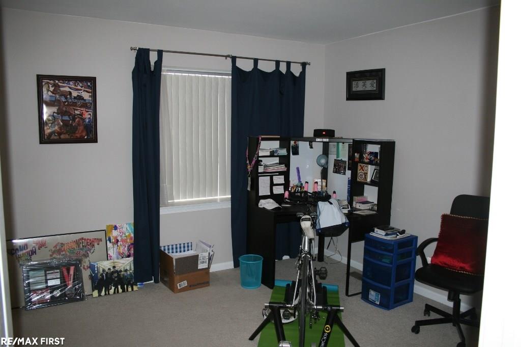 4947 Crooks Road Royal Oak, MI 48073 - Photo 14 of 17 31338764-13.JPG