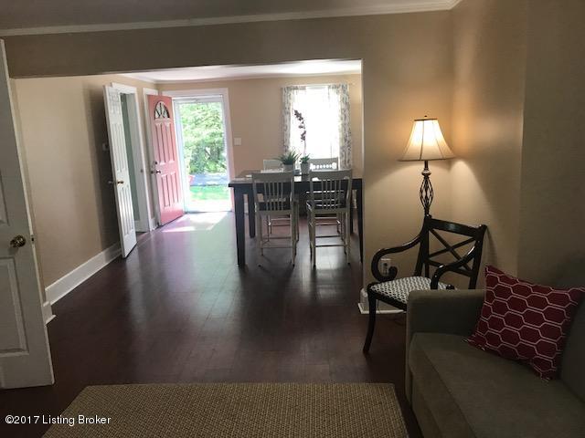 409 Wood Road Louisville, KY 40222 - Photo 48 of 53 DURABLE Wood laminate flooring!