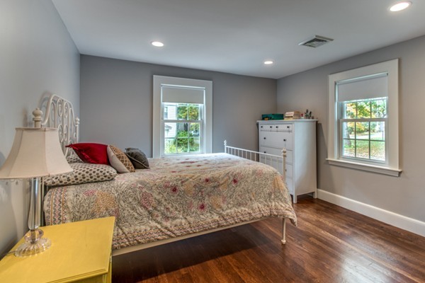 10 Wendling Road Needham, MA 02492 - Photo 23 of 30