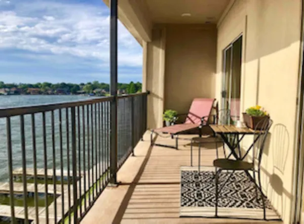 $255,000 | 7039 Kingston Cove Lane, Unit 307, Willis, TX 77318