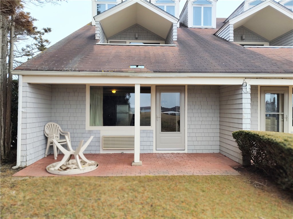 65 Ridge Road, Unit P05/W21 Newport, RI 02840 - Photo 18 of 20 Private Patio